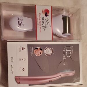 Grab Bag. Plum Beauty Cooling Facial Roller and Luxe+Willow Electric Dermaplaner